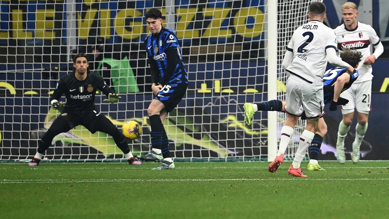 Inter's title defence slowed by draw with spirited Bologna