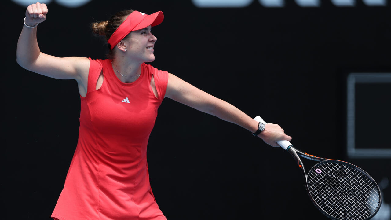 No sweat, no shake as Svitolina cruises into Melbourne quarters